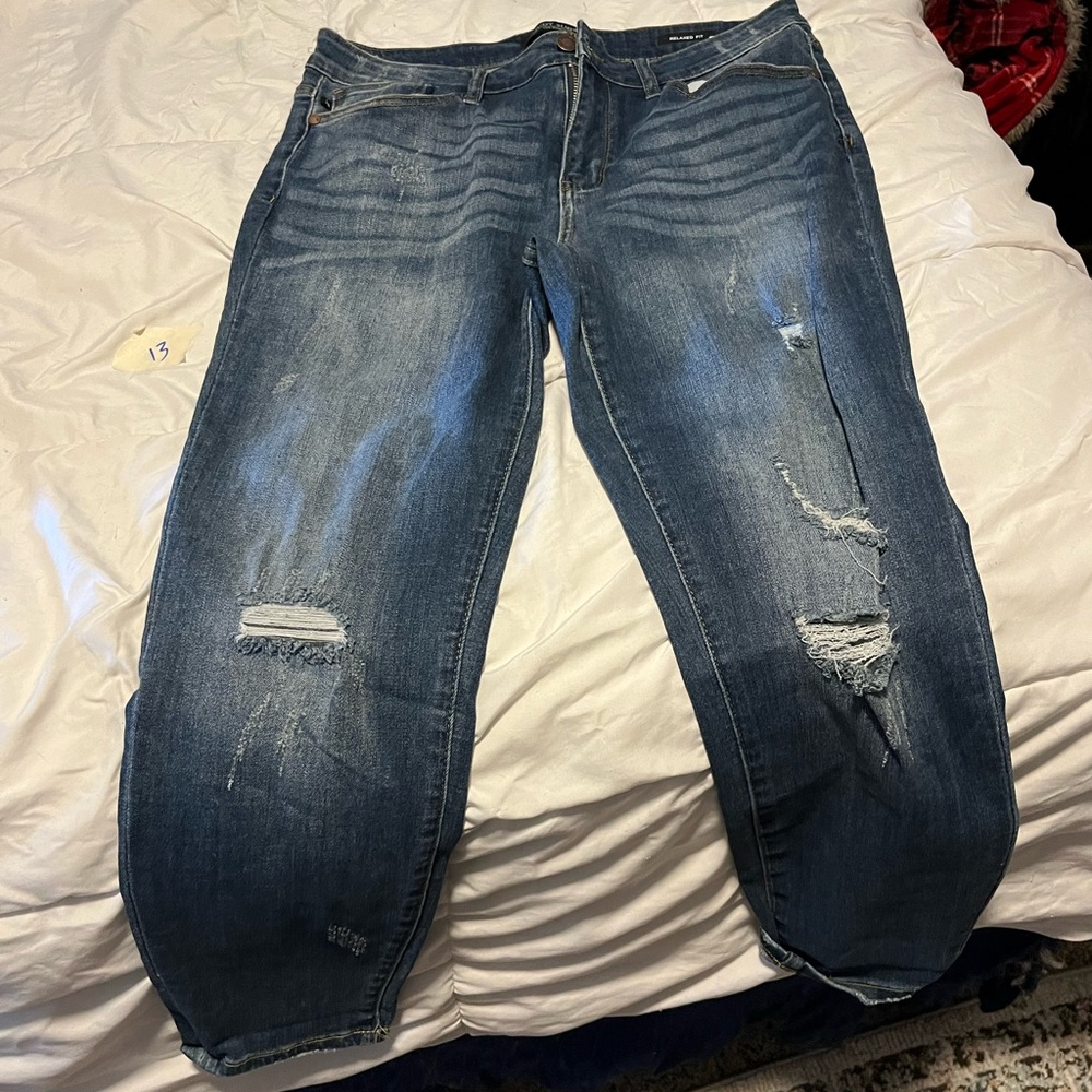 Judy Blue Boyfriend Jeans Distressed Blue